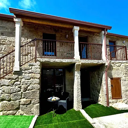 Turistico En Armenteira A Fragua Do Ferreiro Ostello